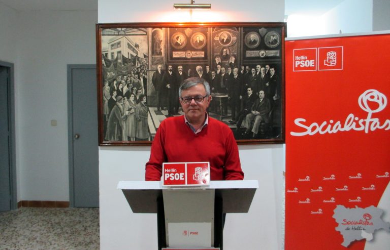 Ramón García anunció su candidatura como presidente local del PSOE en Hellín