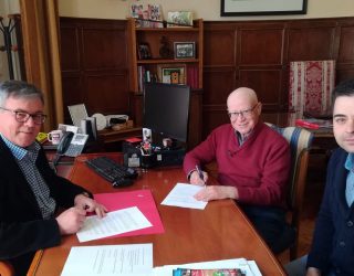 La Asociación de Cofradías y Hermandades decibe 25.000 euros tras firmar un convenio con el Ayuntamiento