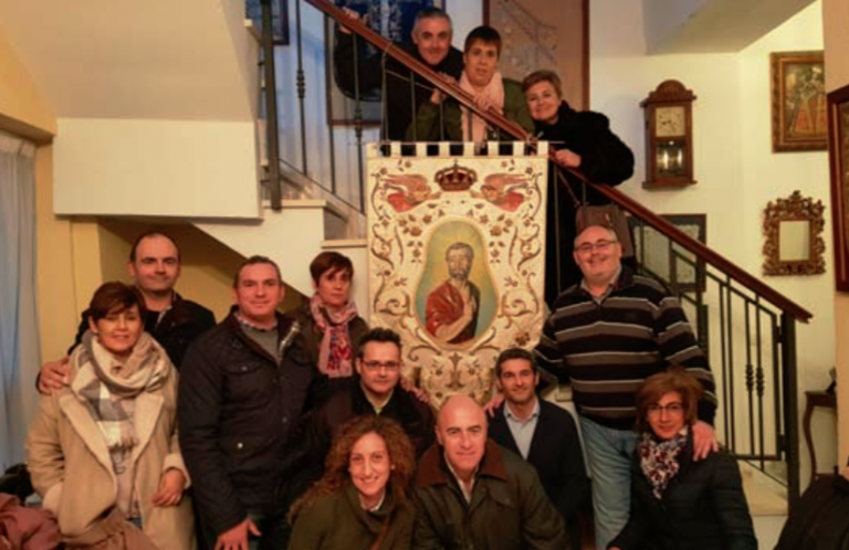 Restaurado el estandarte de la Hermandad de la Negación de San Pedro
