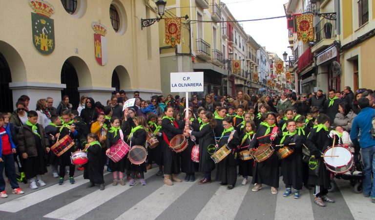 Los escolares protagonizaron un tierno preámbulo de la Semana Santa