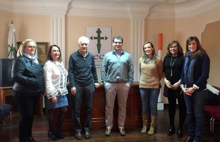 El Partido Popular visita la Asociación contra el Cáncer y los Padres de Cruz Blanca