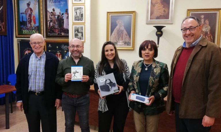 Entrega de premios del I Concurso Fotográfico en Instagram Semana Santa en Hellín 2018