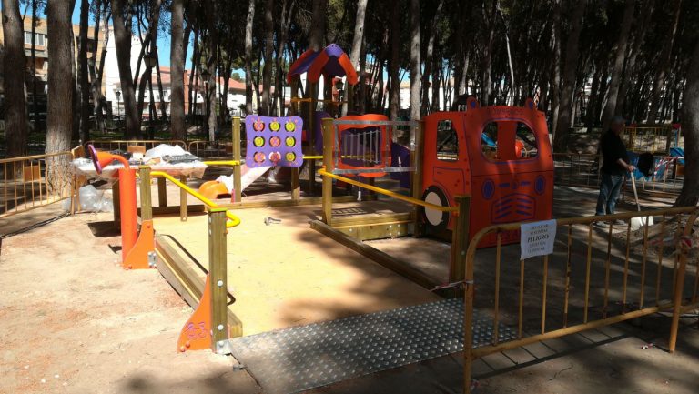El Partido Popular pide que se instalen pavimento de caucho en las zonas infantiles del municipio