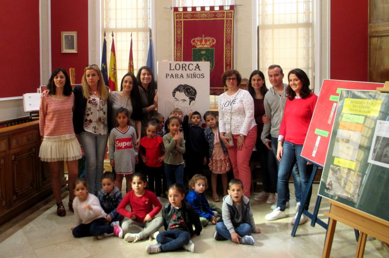 Entrega de reconocimientos de la 25ª edición del Premio de Narraciones y Marca páginas infantiles