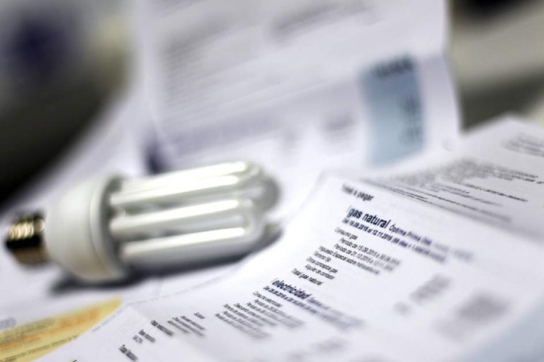 El Partido Popular de Hellín muestra su satisfacción por la redución del IRPF y la factura de la luz utilizada para riego