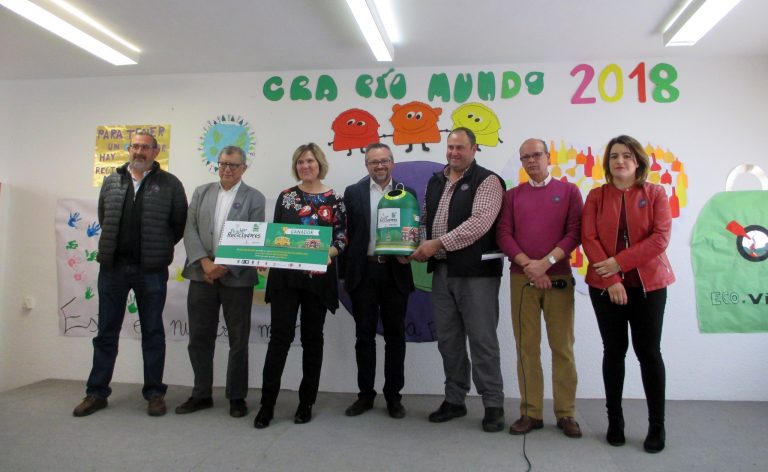 CRA Río Mundo de Hellín consigue el 2º premio del concurso “La Liga Peque Recicladores”