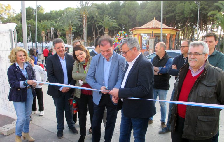 Buen ambiente en la Feria de Tradiciones, Gastronomía y Oficios