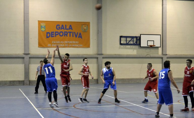 El ADB Hellin saca una victoria de mérito en Yunquera y certifica el primer puesto y el pase a la fase final de ascenso