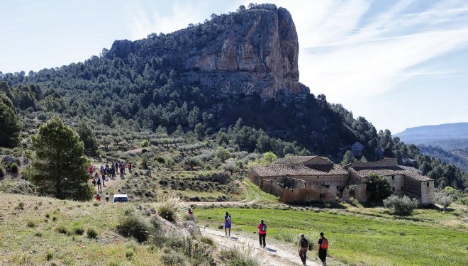 Preciosos paisajes en Elche de la Sierra, con las Rutas Senderistas de la Diputación
