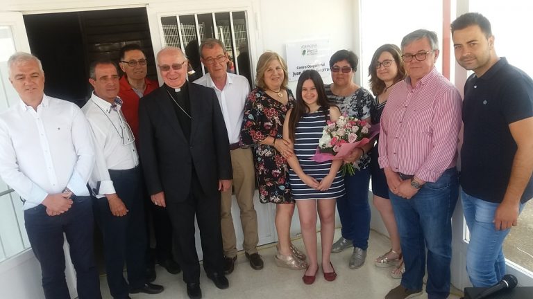 Acto de reconocimiento hacía Juan Carlos Guerra