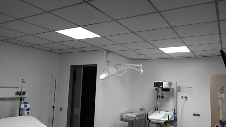 Con el cambio de las luminarias tradicionales a LED en los centros sanitarios del Área