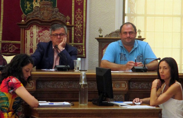 Aprobado el contrato de alumbrado y mantenimiento LED de Hellín y pedanías