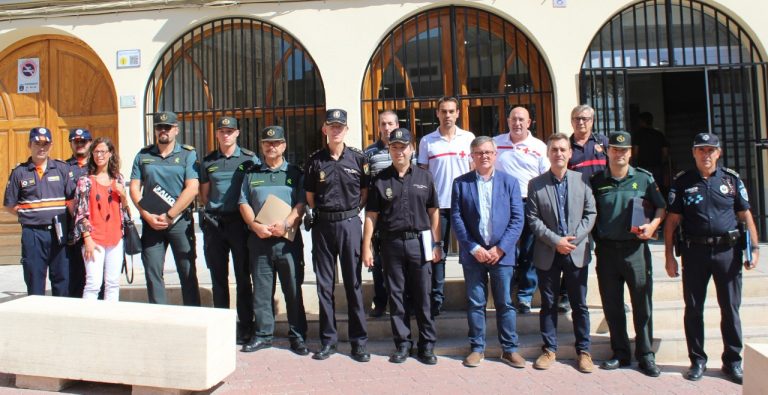 Francisco Tierraseca preside junto al alcalde, Ramón García, la Junta Local de Seguridad