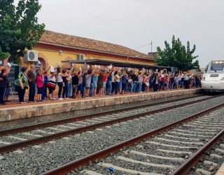 Preocupación por la merma de paradas del tren en Hellín
