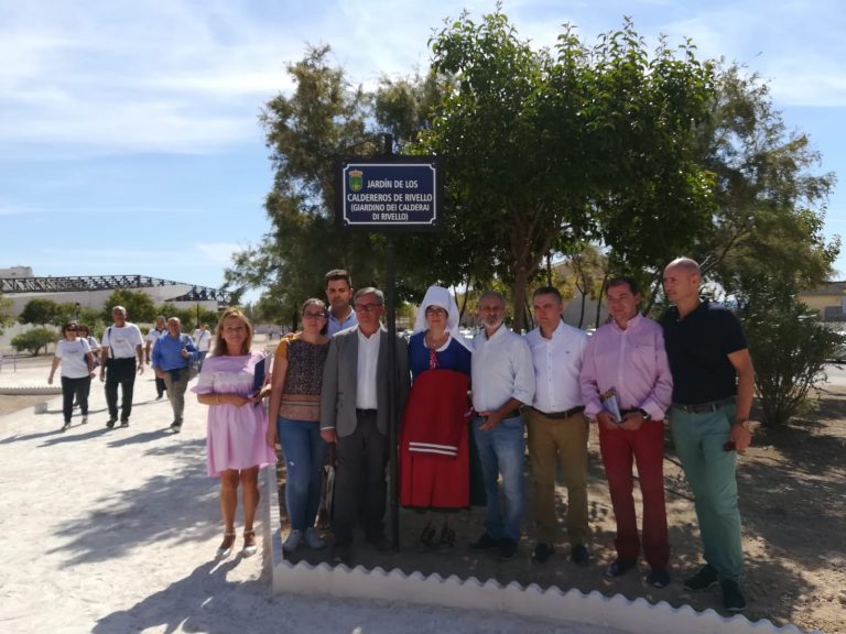 Los caldereros de Rivello ya tienen un jardín con su nombre en Hellín