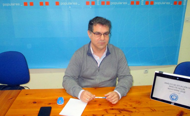 Manuel Serena muestra su preocupación por los últimos datos del desempleo en Hellín