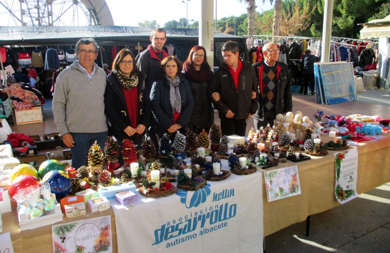 Buenos resultados del primer Mercadillo Navideño de la Asociación Desarrollo