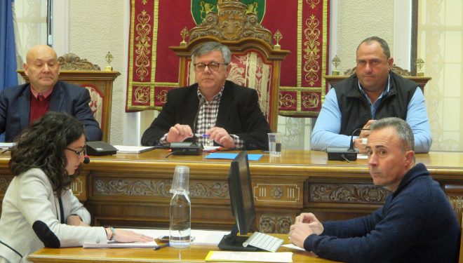 Los presupuestos municipales salieron adelante, como en ocasiones anteriores, con los votos del PSOE e IU