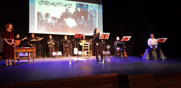 Un recital de Miguel Hernández puso un inmejorable broche al 70 aniversario del Teatro Victoria