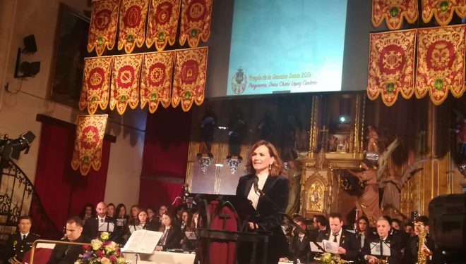 Charo López ofreció un magnífico pregón de Semana Santa pleno de  poesía y musicalidad