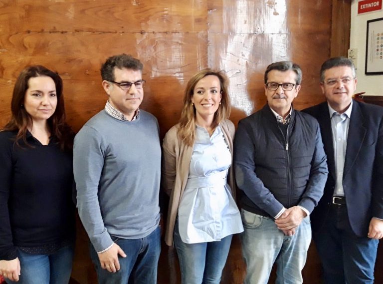 Carmen Navarro, candidata por el PP al Congreso de los Diputados,  presenta el programa electoral