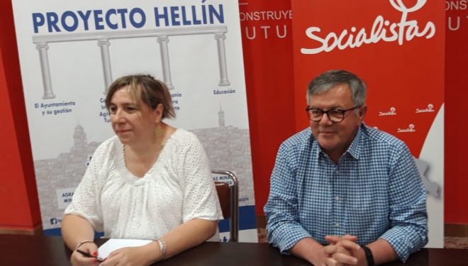Ramón García volverá a gobernar el Ayuntamiento, en esta ocasión con el apoyo de la Agrupación Electores Hellín