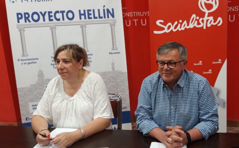 Ramón García volverá a gobernar el Ayuntamiento, en esta ocasión con el apoyo de la Agrupación Electores Hellín