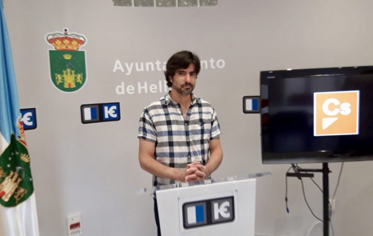 Mario Artesero niega la obligación de los concejales de fichar en el Ayuntamiento