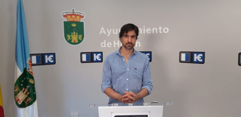 Mario Artesero visitó el pasado miércoles los puestos del mercadillo