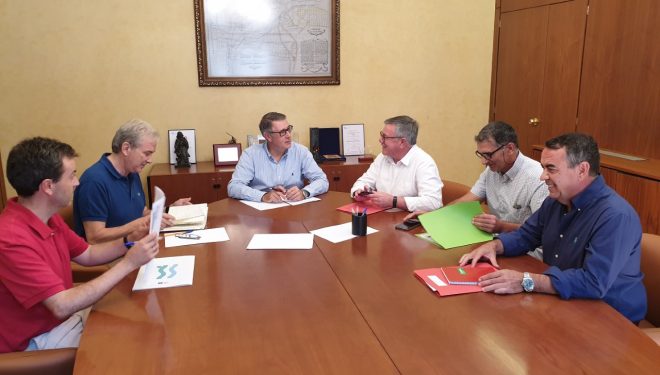 Entrevista en Murcia del alcalde de Hellín con el presidente de la Confederación Hidrográfica del Segura