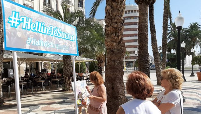 María Jesús López continúa su “tournée”  en Alicante para presentar la campaña #Hellíntesuena
