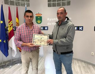 Carlos Valverde, nuevo ganador del concurso de Microrelatos “Hellín, 120 años de ciudad”