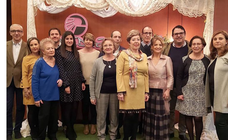María Mena, Marisa González y la Cofradía del Rosario, recibieron los premios otorgados por AMEDHE