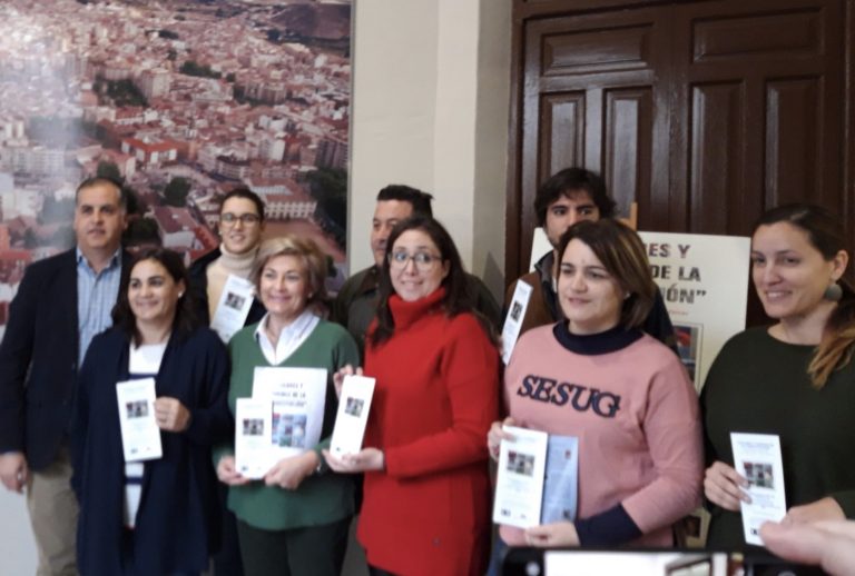 Inaugurada la exposición “Colores y Formas de la Constitución”