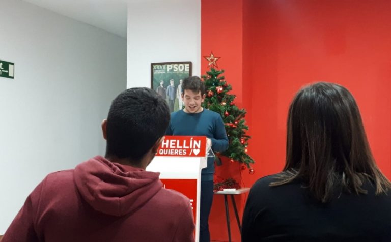 Los jóvenes socialistas aprueban la gestión de su secretario general José Valverde