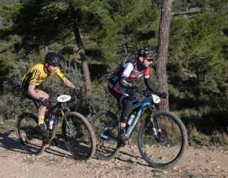 Xavier Calaf y Nieves Giménez triunfan en Almansa