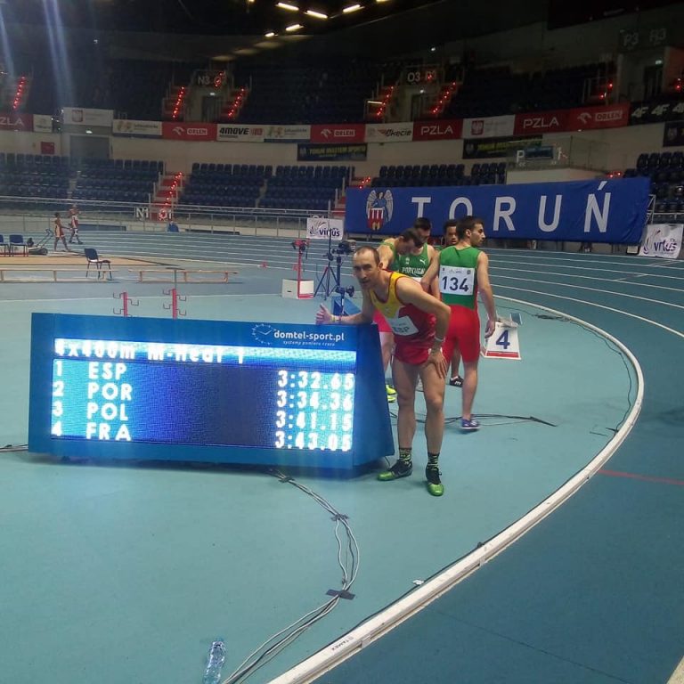José Martínez Morote campeón del mundo en 4×400