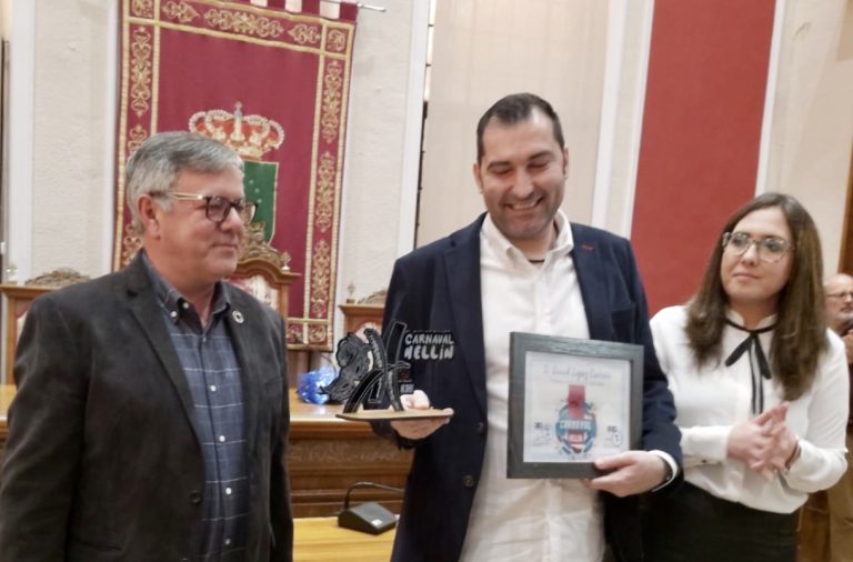David López, en su pregón de Carnaval, pidió que se respetase las raíces de nuestro entorno