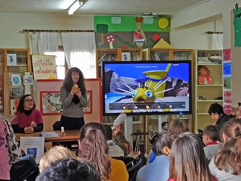 Presentación del libro sobre el bullying “Larguiruchos y redondo”