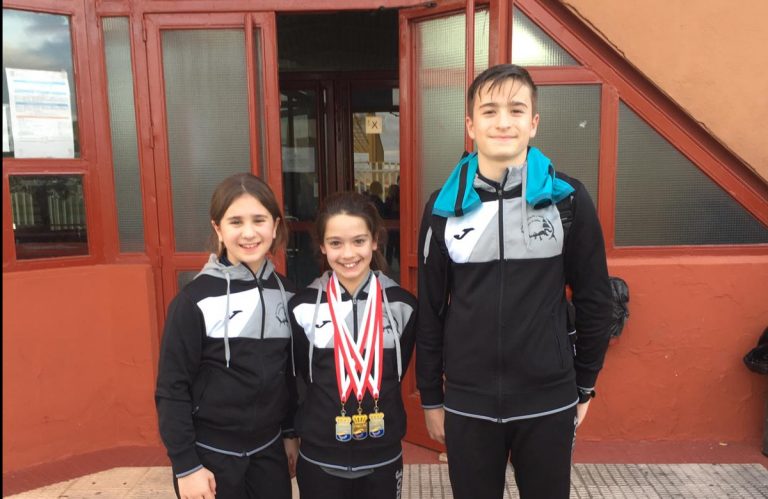 Ángela Sánchez consiguió una medalla de oro y dos de plata