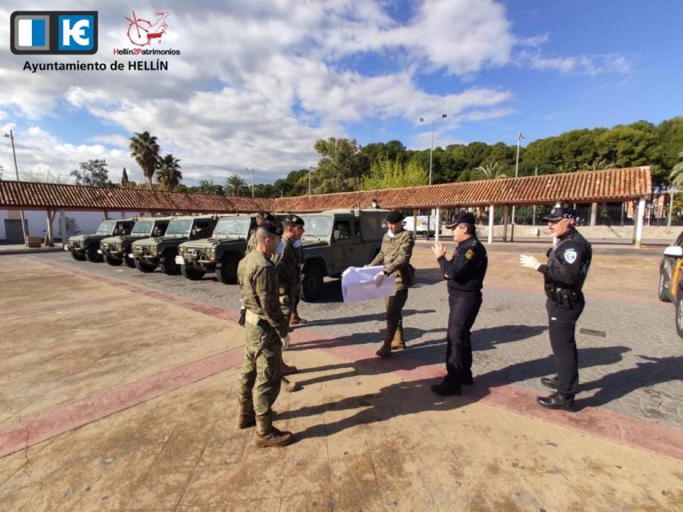 Llegada a Hellín de 27 militares paracaidistas para apoyar a la Policía Nacional