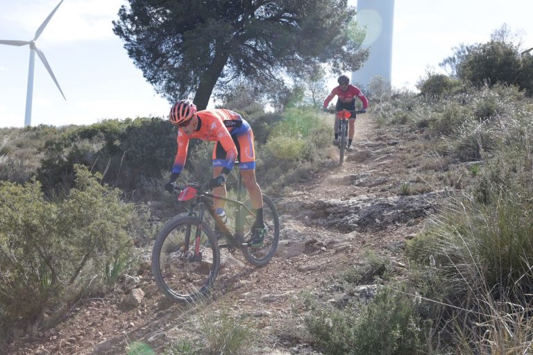 El fuerte viento marca la Ruta BTT de Pozo Cañada