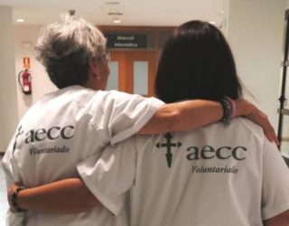 Un total de 1183 personas realizan un servicio de acompañamiento a enfermos de cáncer durante esta crisis del coronavirus