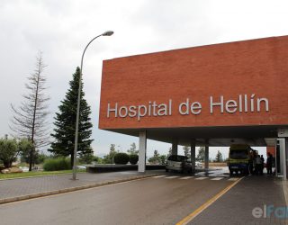 36 personas continúan hospitalizadas en el centro de Hellín