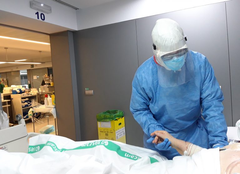 35 pacientes con Covid-19 han sido atendidos por el Servicio de Rehabilitación y Fisioterapia del GAI en el Hospital de Hellín