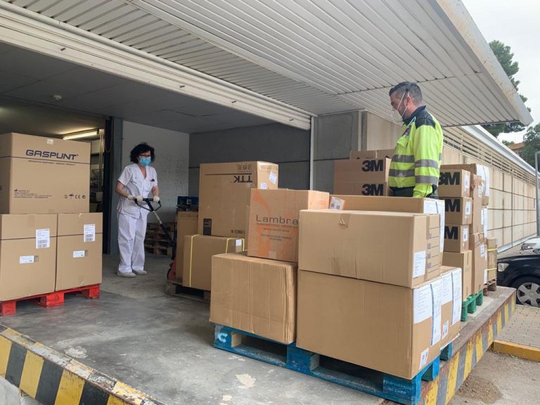 Las GAI de Albacete, Hellín, Almansa y Villarrobledo reciben 25.600 test rápidos y 79.000 artículos de protección
