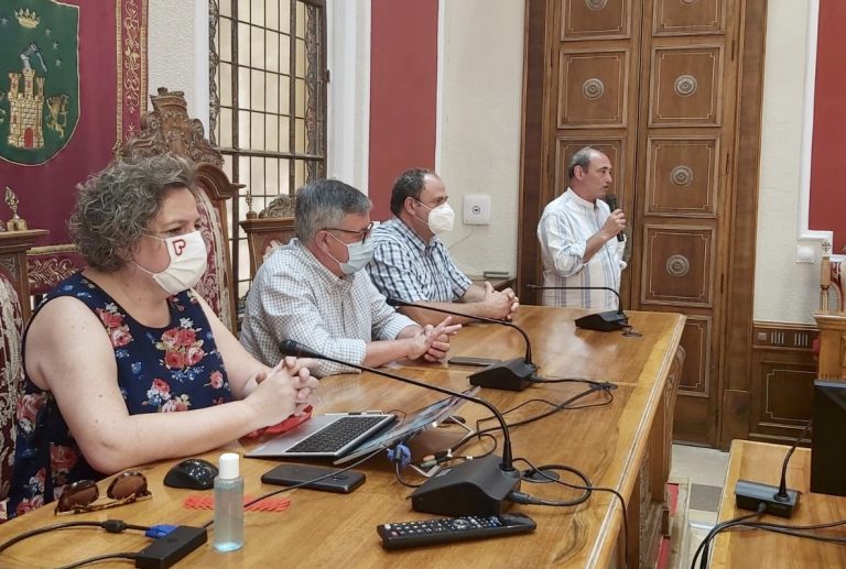 El futuro de los comercios de Hellín está en la digitalización y las ventas on-line de sus productos
