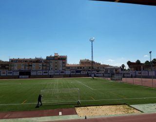 El Hellín C.F. recibe al Quintanar con la mirada en el primer puesto