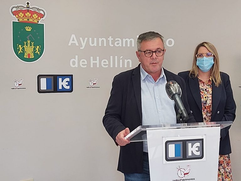 Son ya tres las aulas del Colegio Público La Olivarera las confinadas como también una guardería