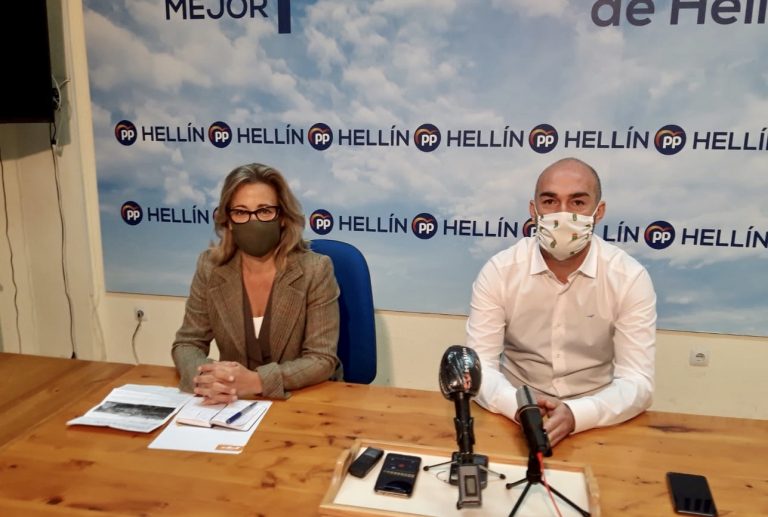 Lola Merino critica la mala gestión de Page en las obras de remodelación del Hospital Comarcal